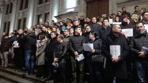 ICCJ: Adunările publice trebuie declarate