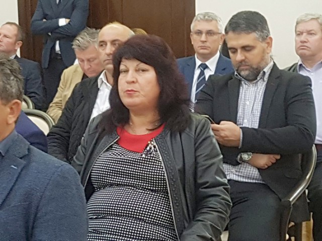 INTERVIU cu primarul din Ion Corvin, Marcela Rădulescu. Are în plan şcoală: „Nu aş vrea ca poporul nostru să se prostească mai mult decât este”