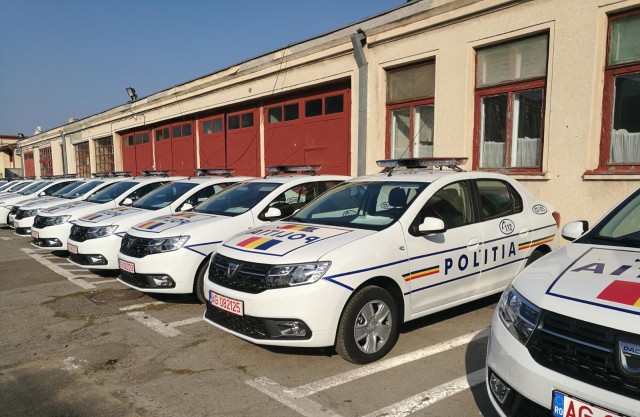 Mașini și motociclete noi pentru IPJ Constanța
