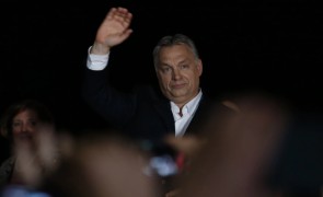 Viktor Orban vine în România, timp de două zile: Nu are programate întâlniri cu Klaus Iohannis sau Viorica Dăncilă
