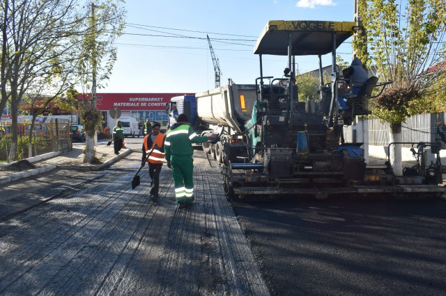 A cincea stradă asfaltată la Cernavodă în decurs de o lună!