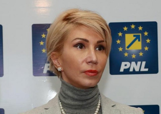 Turcan: Solicit anularea deciziei de a aplica testele grilă la examenele din primăvara anului viitor