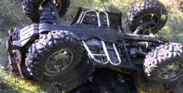 Un vârstnic din Corbu fără permis s-a răsturnat cu ATV-ul