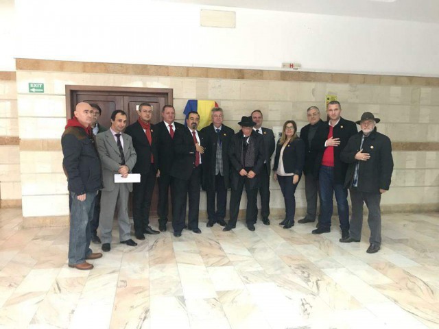 “140 de ani de la Unirea dintre Dobrogea şi Patria Mamă, România”, omagiaţi de Asociaţia “Dobrogea Unită”