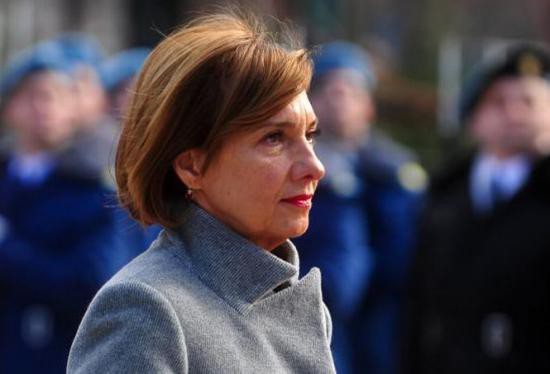 Carmen Iohannis i-a anunţat pe procurori că nu se poate prezenta la audieri