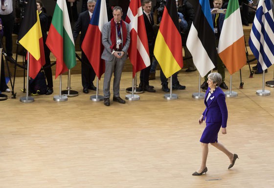 Oficial britanic: Theresa May poate ajunge la o înţelegere cu Uniunea Europeană