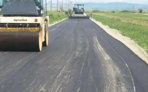 Mai multe drumuri județen vor fi reabilitate. Iată despre ce este vorba!