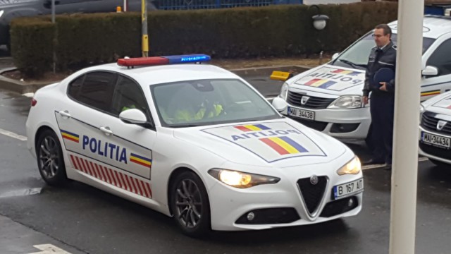 Un bărbat condamnat la 1 AN și 3 luni de ÎNCHISOARE, prins de polițiști