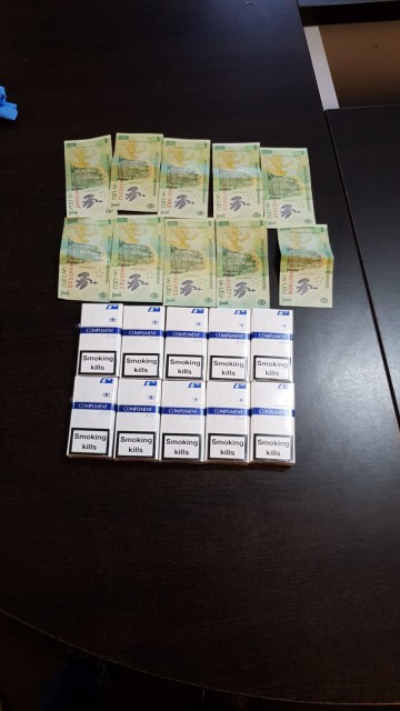 Comerţ ilicit cu ţigări în zona Gării CFR. Poliţiştii locali au dat amenzi