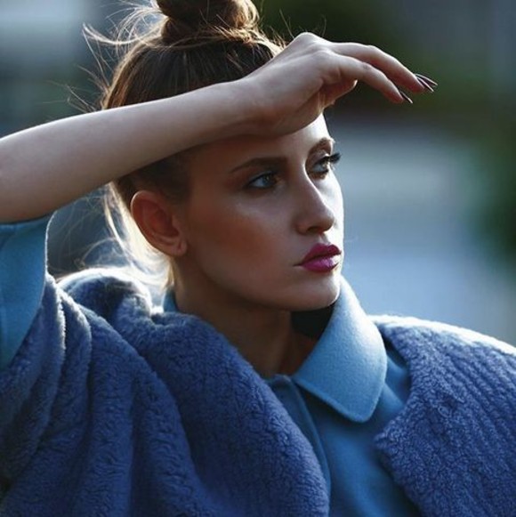 Iulia Albu, într-o ipostază tandră cu iubitul