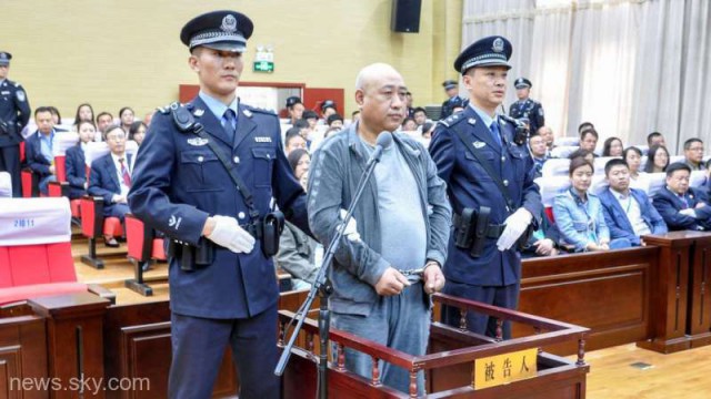 China: Un bărbat care a comis 11 crime, supranumit 