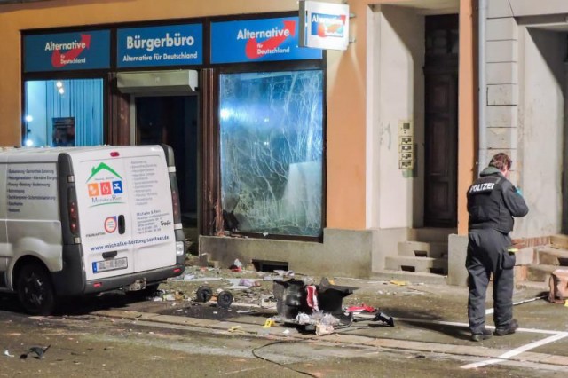 Germania: Trei suspecţi reţinuţi după o explozie care a vizat un sediu AfD din Saxonia