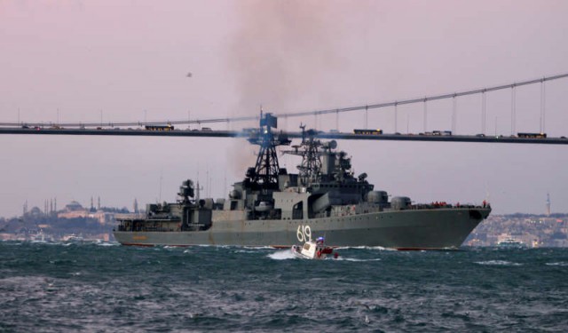 Rusia a mobilizat în Marea Neagră un distrugător, echipat cu rachete, din cadrul Flotei sale a Nordului