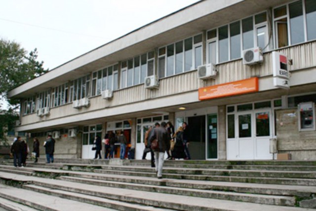 GCS: Se suspendă internările pentru intervenţiile chirurgicale şi alte tratamente care nu reprezintă urgenţă