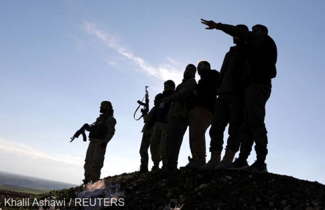 Siria: Doi soldaţi britanici, răniţi într-un tir cu rachetă tras de Statul Islamic