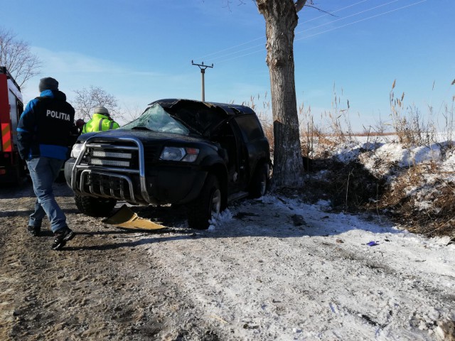 Accident rutier GRAV în Tulcea! A intervenit elicopterul SMURD, un PRIMAR a ajuns la spital!