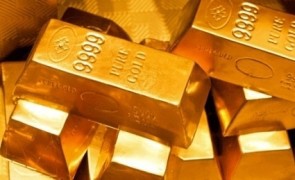 Prețul aurului a crescut la cel mai înalt nivel din 2016. Euro este în scădere
