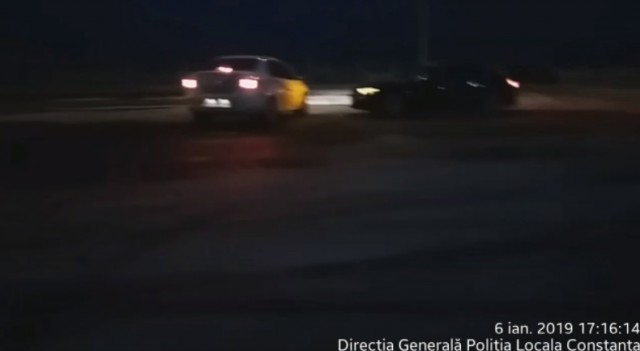 VIDEO. DRIFTURI la Poarta 1! Teribilist cu Audi A3, amendat de Poliția Locală!