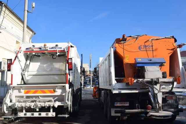 Achiziţie la Cernavodă: utilaje pentru deszăpezire şi salubrizare