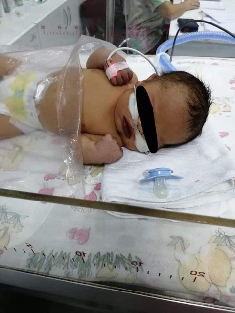 Viața unui bebeluș depinde de medicii... aflați în concediu. Senatorul Fifor intervine!