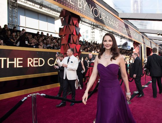 Procesul intentat de Ashley Judd, pentru agresiune sexuală, lui Harvey Weinstein a fost respins