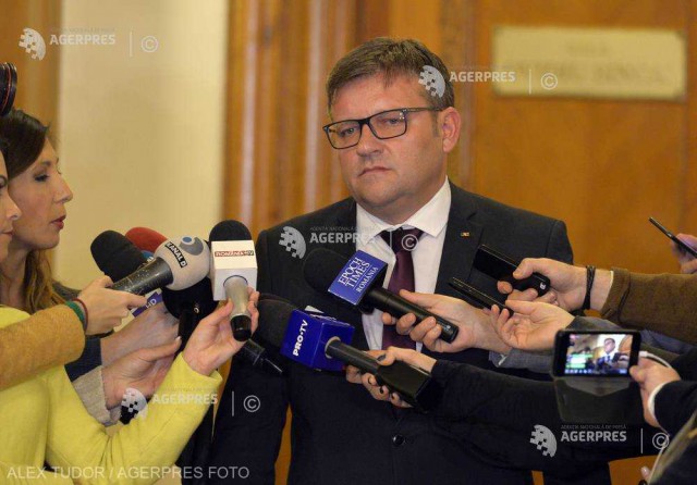 Ministrul Muncii: 'Cu siguranţă vom avea o lege a pensiilor, ea a fost aprobată în Plenul Camerei Deputaţilor'