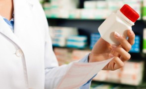 Tot mai mulţi ucraineni vin în România ca să cumpere mâncare şi medicamente