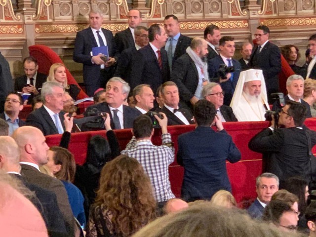 România marchează preluarea preşedinţiei Consiliului UE printr-o ceremonie la Ateneu