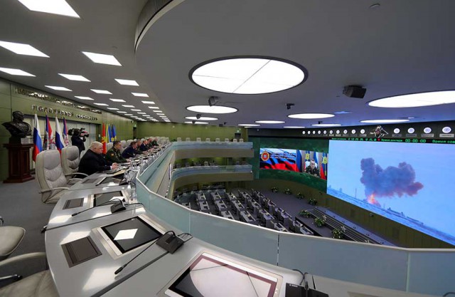 Exerciţii ruseşti în Marea Neagră: Sisteme antiaeriene S-400 resping un atac masiv cu rachete