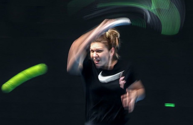 SONDAJ: câștigă Simona Halep în meciul de debut la Australian Open? Cotă uriașă pentru victoria româncei