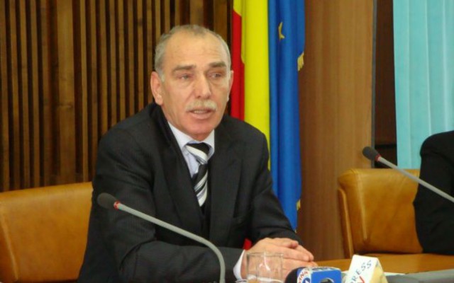 Iancu Caracota: Lăcomia Guvernului va aduce un dezastru pentru România. Guvernul trebuie să se aşeze la masa discuţiilor cu bancherii