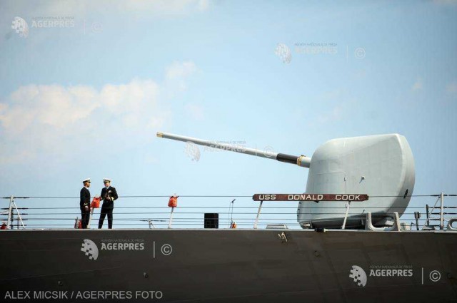 Flota rusă a Mării Negre monitorizează mişcările distrugătorului american Donald Cook ajuns în Marea Neagră