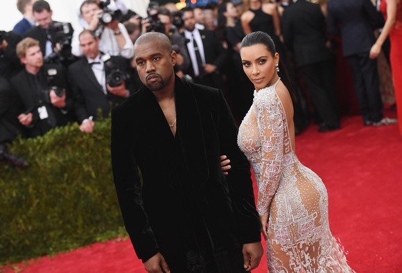 Kim Kardashian a confirmat faptul că al patrulea său copil va fi făcut de o mamă surogat
