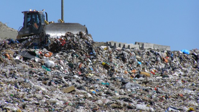Românii produc cele mai puţine deşeuri municipale din Uniunea Europeană