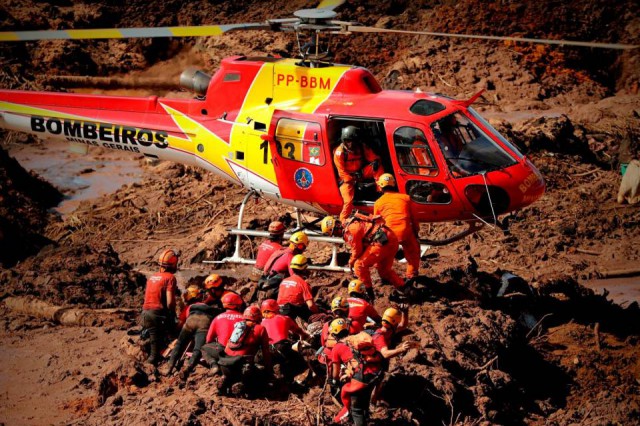 Brazilia: 65 de morţi şi 279 de răniţi ca urmare a ruperii unui baraj minier