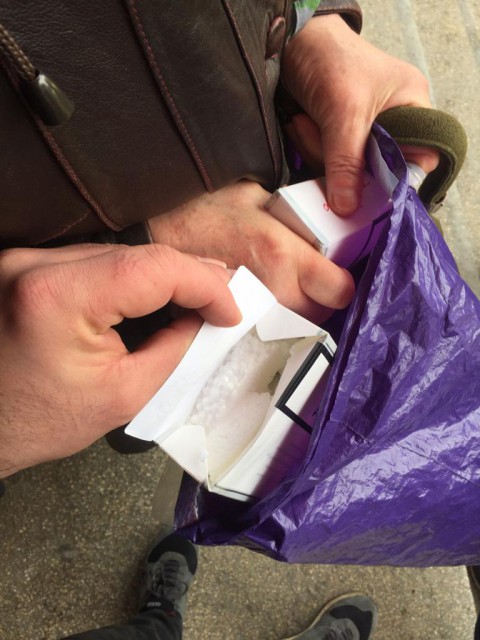 Comerţul ilicit cu tutun pe cale de dispariţie. Ţigările netimbrate înlocuite cu polistiren