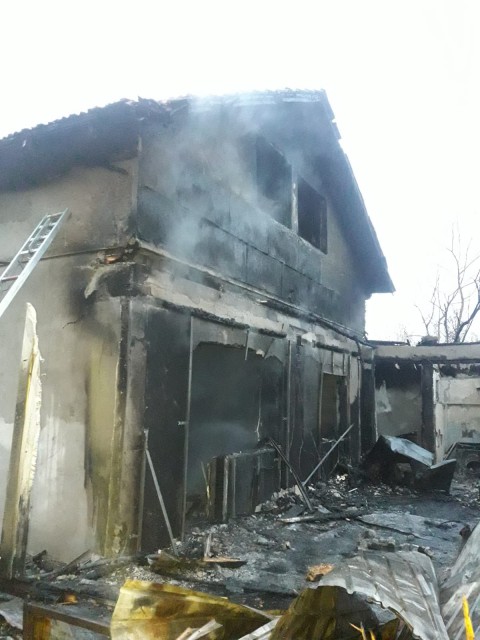 INCENDIU DEVASTATOR în 2 Mai: un bărbat A MURIT!