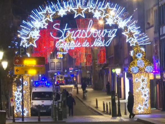 Trei persoane, puse sub acuzare în cazului atacului comis la Târgul de Crăciun din Strasbourg