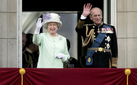Secretele longevităţii relaţiei dintre Regina Elisabeta şi Prinţul Philip. Se cunosc de când suverana avea doar 8 ani