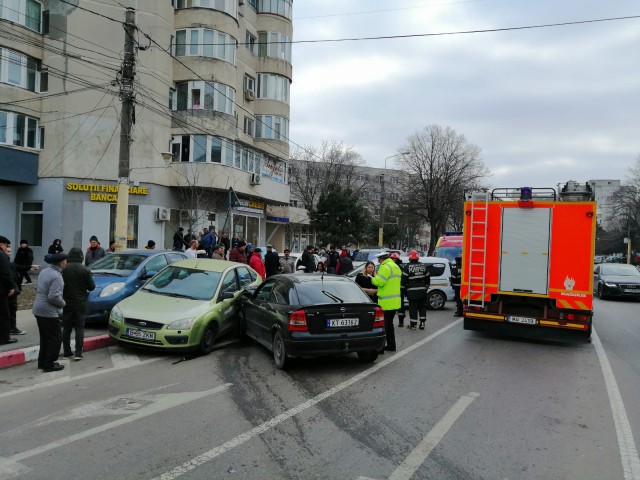 Șoferul 'fugar' de la accidentul cu 4 mașini a fost depistat: un norvegian care conducea băut!
