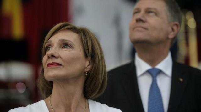 Carmen Iohannis, cu baticul pe cap la Parchetul General!