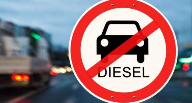 Mașinile Diesel nu vor mai avea voie să circule între orele 8:30 și 18:30 în patru regiuni din Italia! DE CÂND e valabilă interdicția