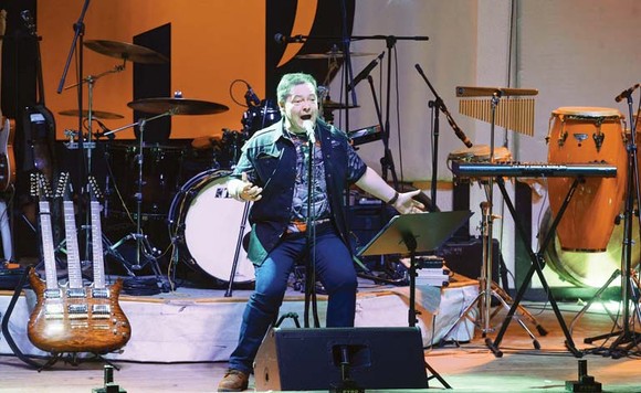 Leo Iorga şi-a anulat toate concertele. Familia încearcă să-i salveze viaţa în Germania