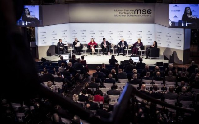 Londra şi Moscova au reluat dialogul la nivel înalt după 11 luni de întrerupere