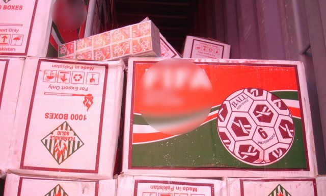 Chibrituri în valoare de peste jumătate de milion de lei, confiscate în portul Constanţa