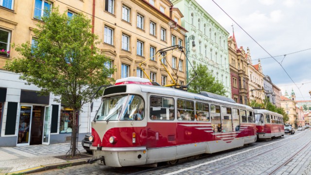 Republica Cehă: Transport public gratuit la Praga în zilele cu smog