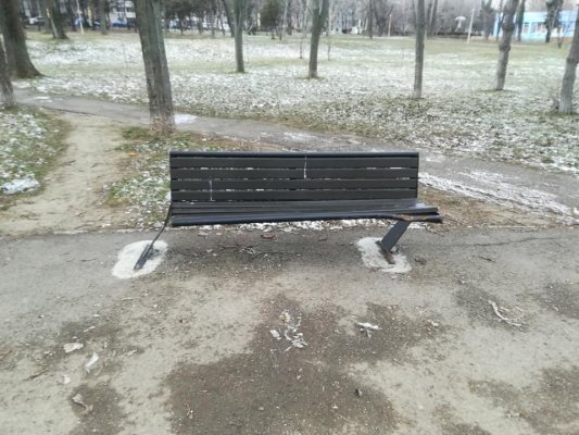 Primăria solicită constănţenilor să păstreze în condiţii bune mobilierul urban. Află ce s-a întâmplat. Video