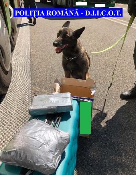 Captură record de cocaină și ecstasy. Au fost realizate trei acțiuni de prindere în flagrant, în București și în Constanța