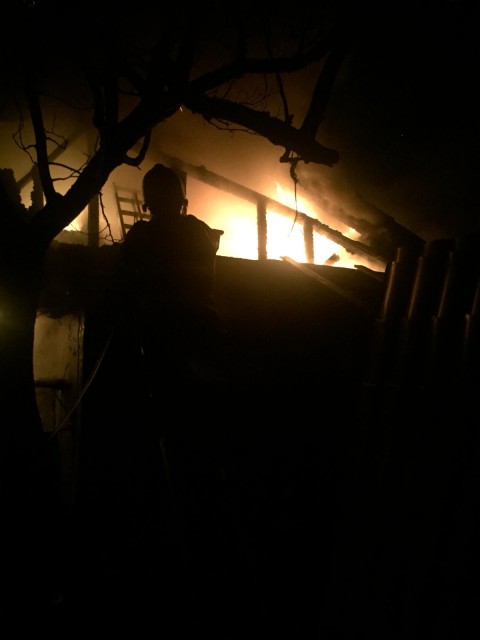 Incendiu de proporții în Tulcea: două case au luat foc!