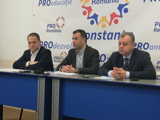 Deputatul Dobre: Vâlcov şi Teodorovici au minţit; situaţia este gravă - deficitul bugetar este de 3,3%